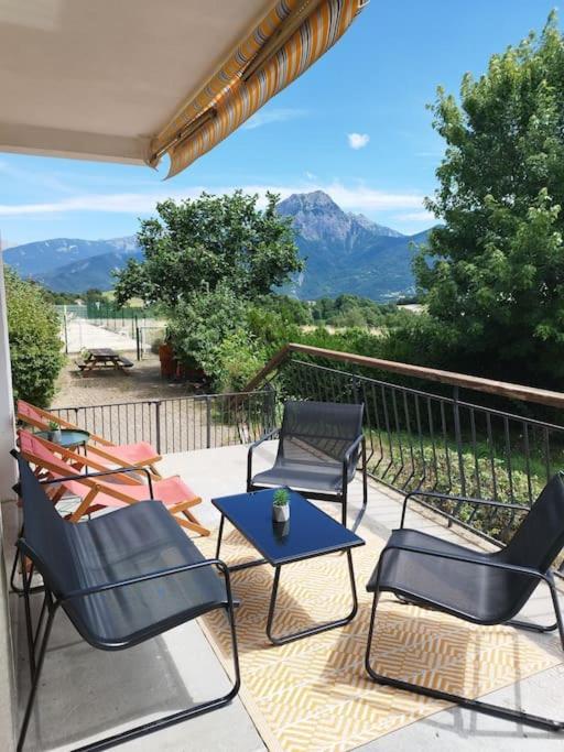 T3, 6 Couchages 60m2 Piscine, Tennis Vue Sur * Prunieres